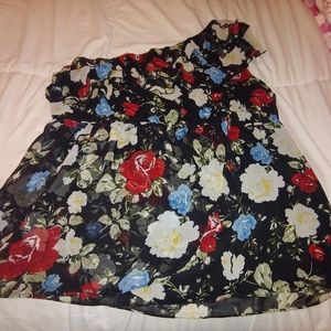 Torrid floral one shoulder top 3x